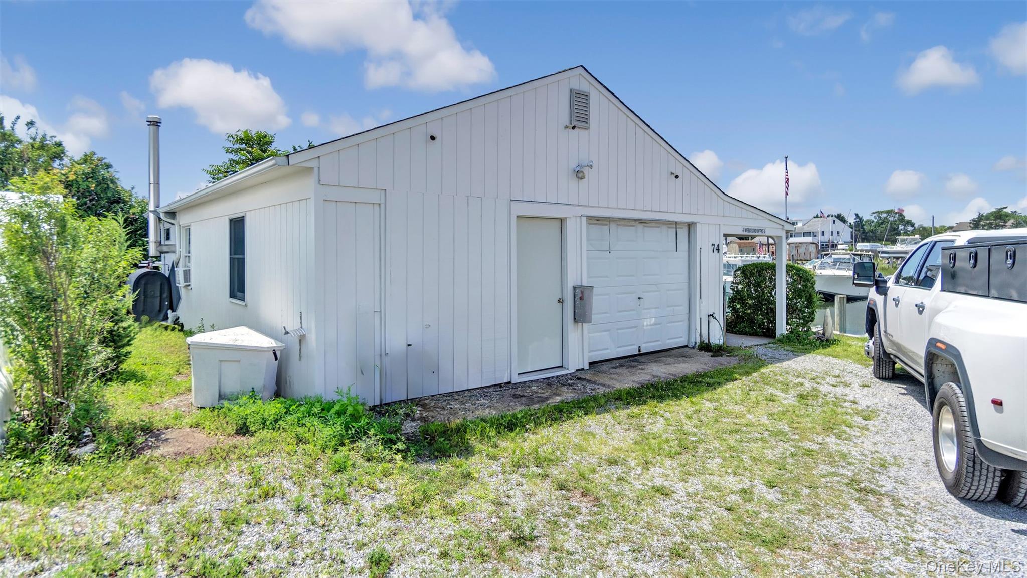 #8 photo, 74 Foster Avenue, サフォーク郡 Hampton Bays , NY 11946