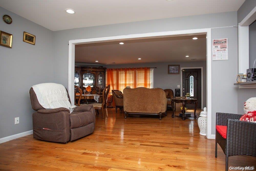 #5 photo, 1227 Little East Neck Road, West Babylon , NY 11704