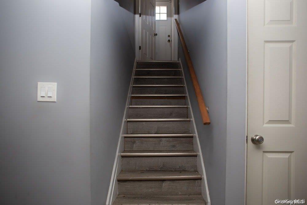 #8 photo, 1227 Little East Neck Road, West Babylon , NY 11704