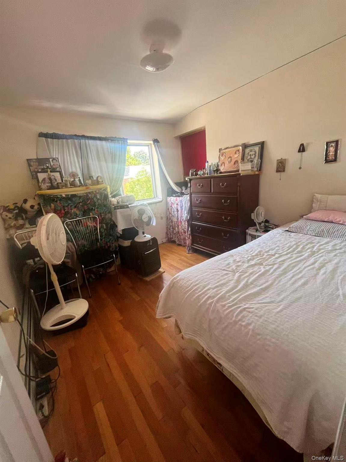 #3 photo, 4316 212th Street, Bayside , NY 11361