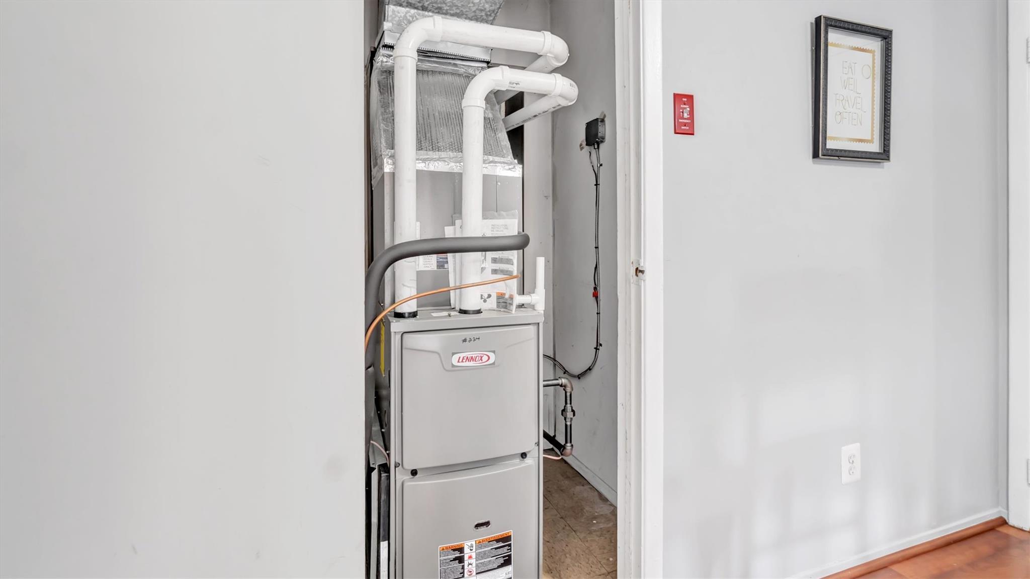 #13 photo, 224 Pointe Circle, サフォーク郡 Coram , NY 11727