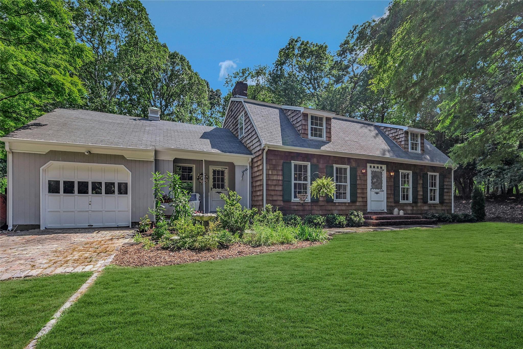 #1 photo, 3 Nadia Court, سوفولك Head Of The Harbor , NY 11780