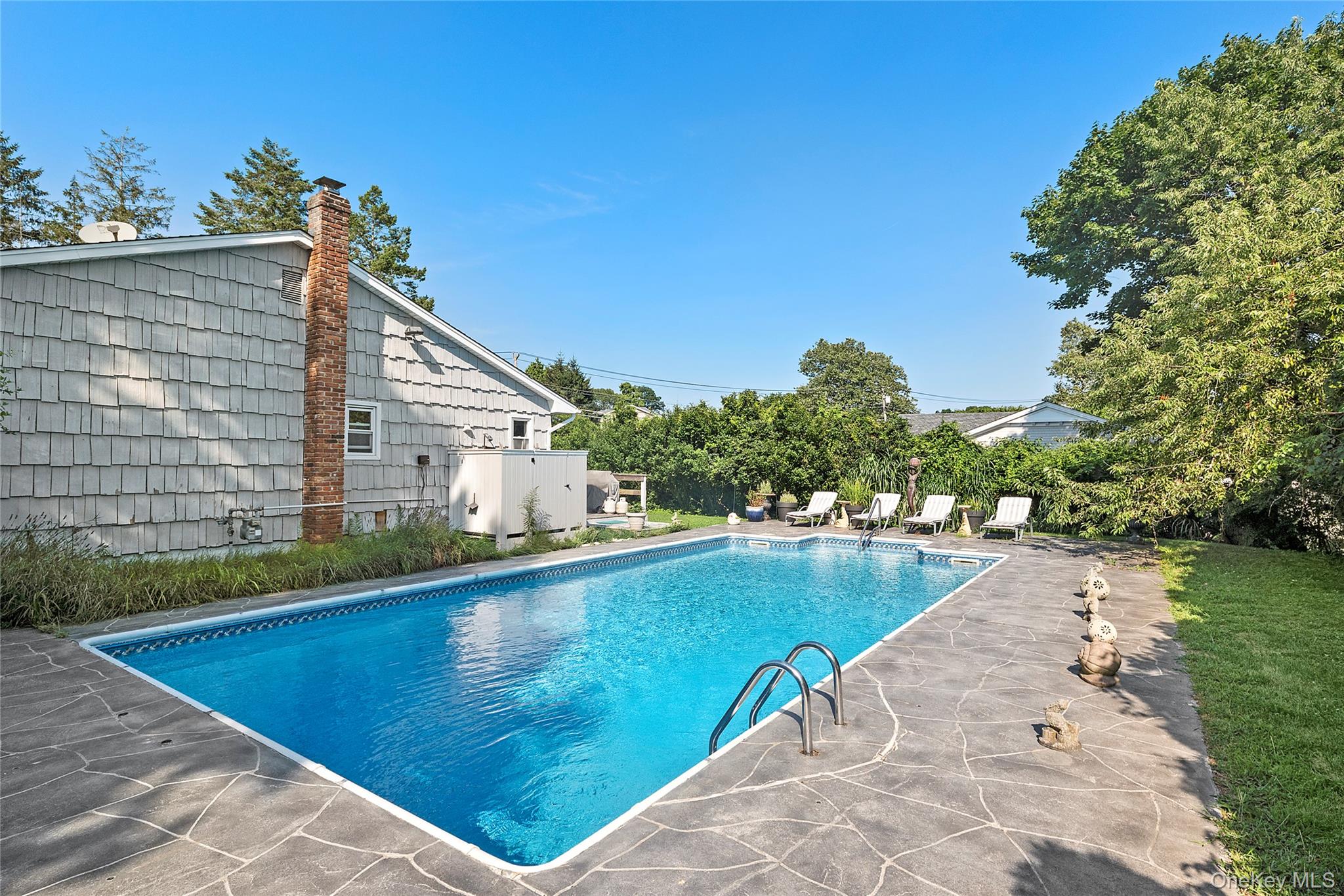 #17 photo, 38 Liberty Street, サフォーク郡 Westhampton Beach , NY 11978