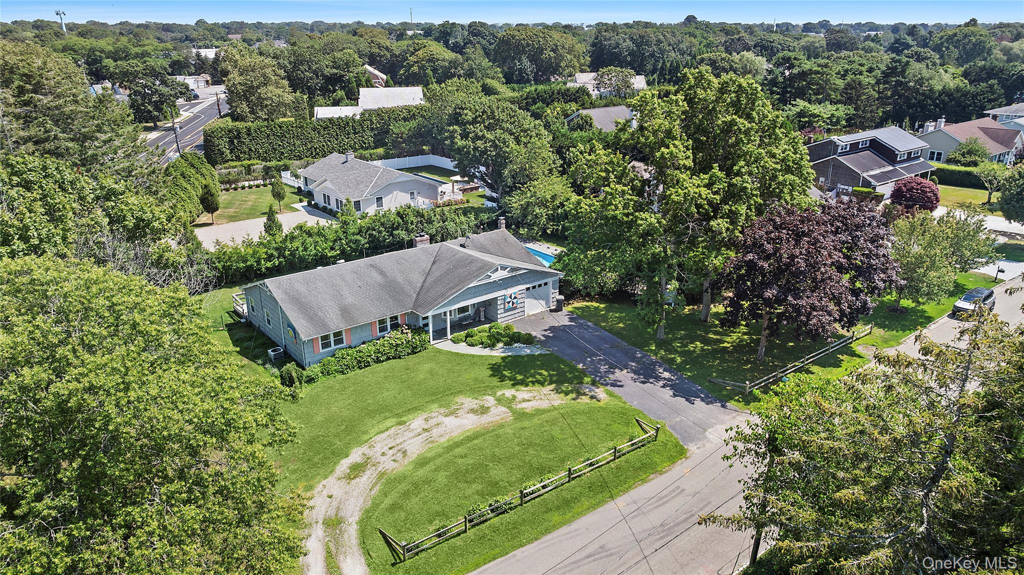 #19 photo, 38 Liberty Street, サフォーク郡 Westhampton Beach , NY 11978