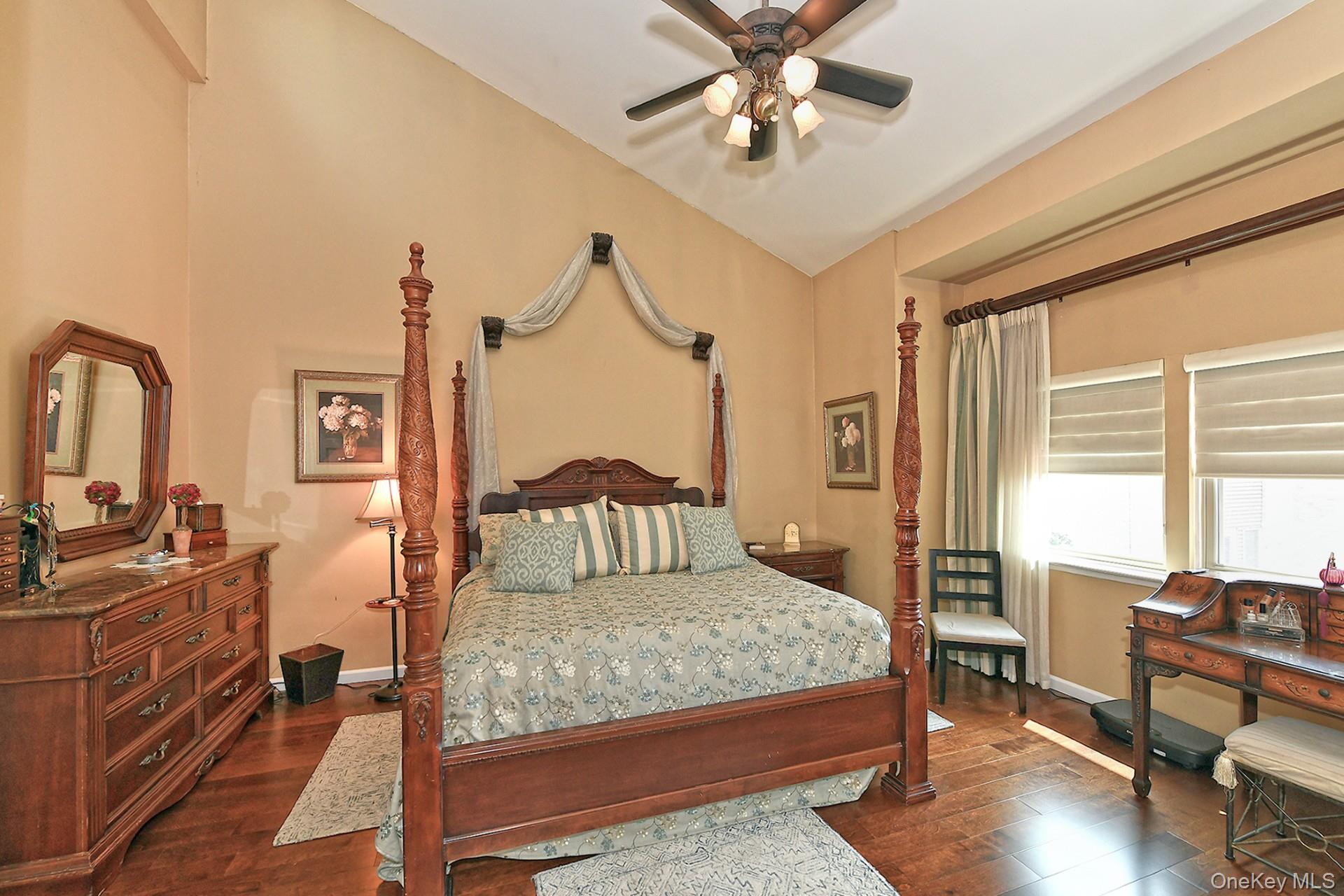 #15 photo, 226 Oakview Avenue, Oceanside , NY 11572