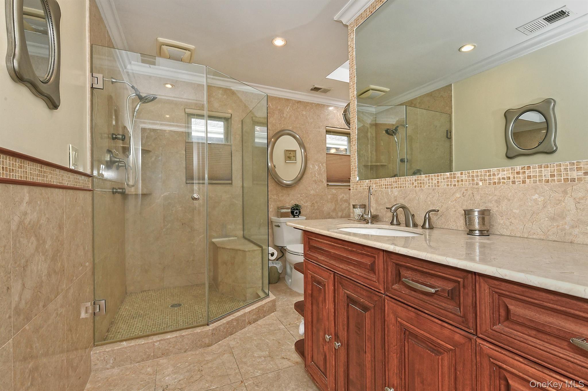 #16 photo, 226 Oakview Avenue, Oceanside , NY 11572