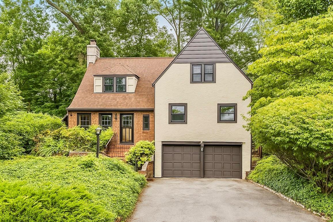 #1 photo, 25 Cliffside Drive, Yonkers , NY 10710