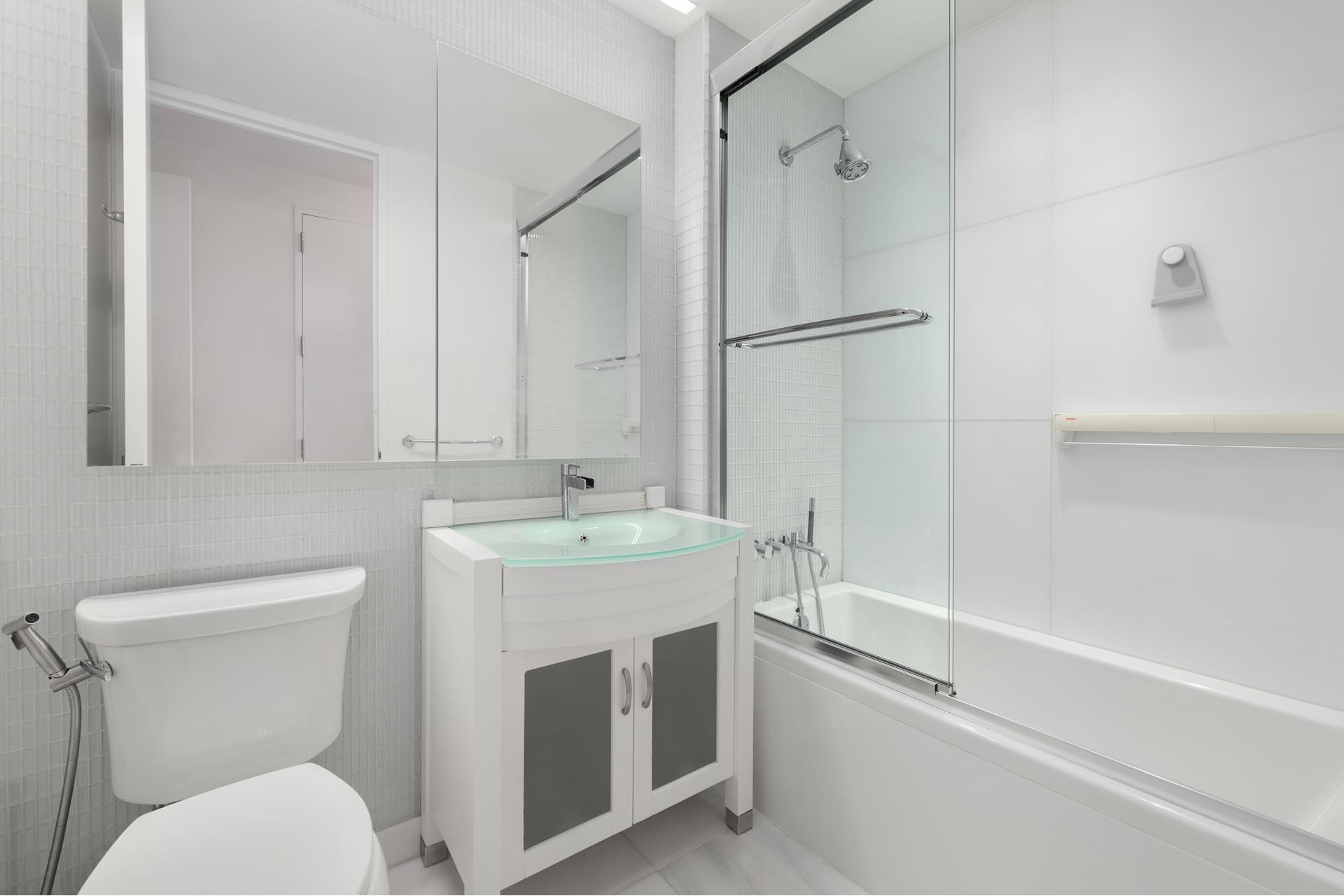 #12 photo, New York City, Lenox Hill , NY 10065