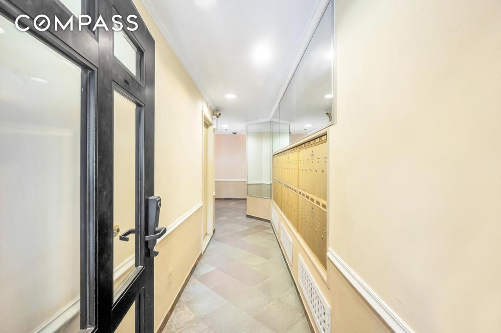 #10 photo, 344 W 49th Street, マンハッタン Hell's Kitchen , NY 10019