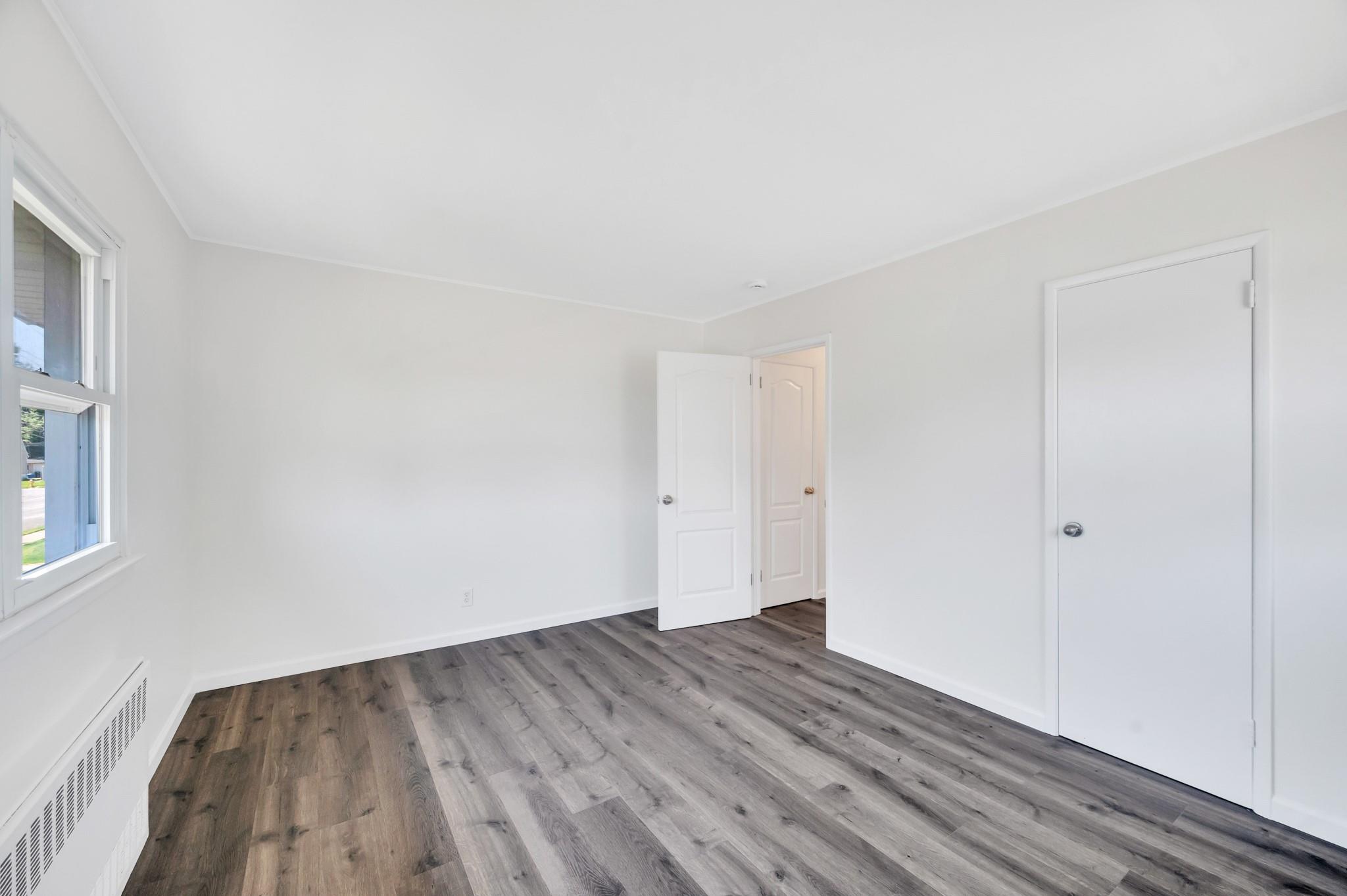 #15 photo, 22 Manor Lane, サフォーク郡 Copiague , NY 11726