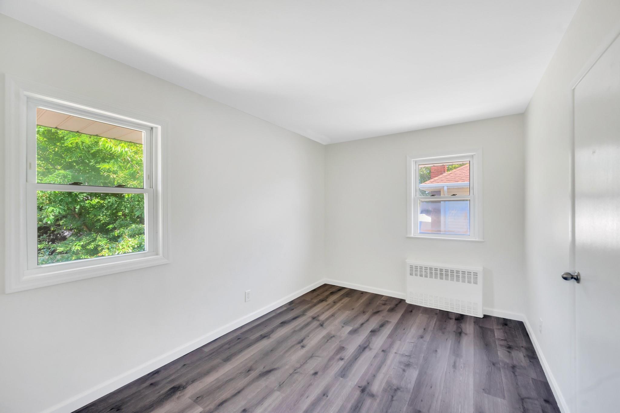 #18 photo, 22 Manor Lane, サフォーク郡 Copiague , NY 11726