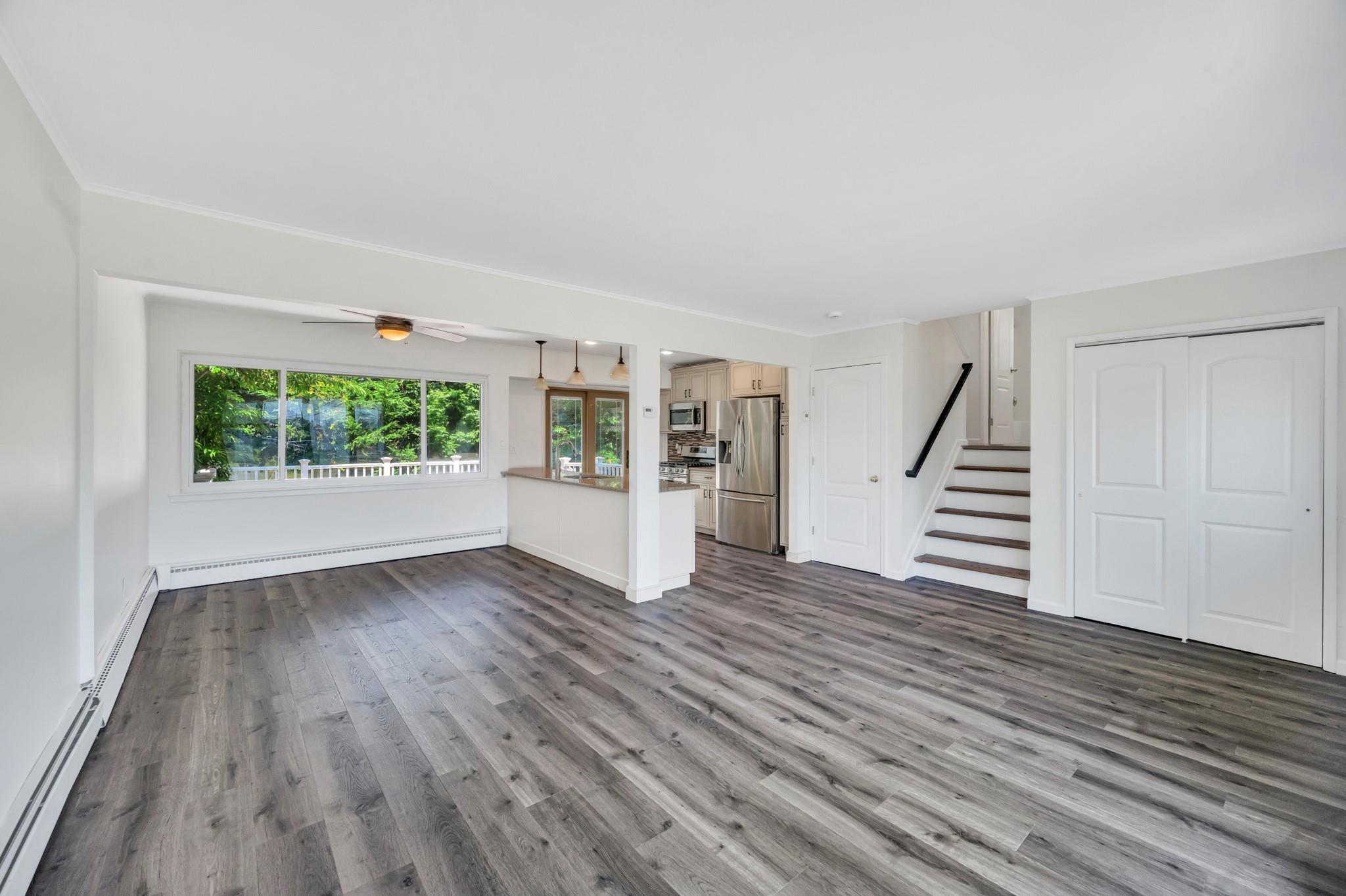 #6 photo, 22 Manor Lane, サフォーク郡 Copiague , NY 11726