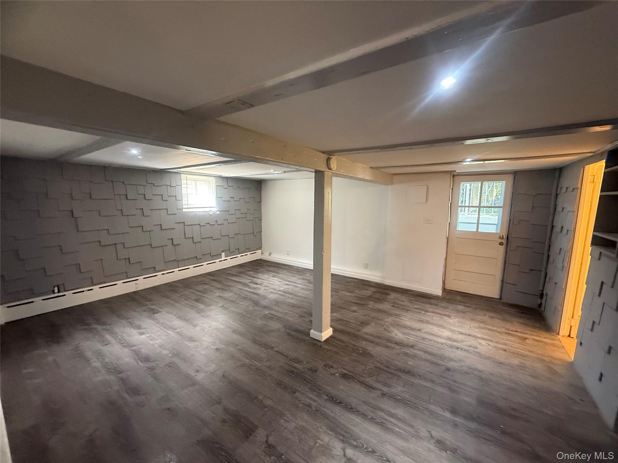 #16 photo, 55 Hickory Road, Port Washington , NY 11050