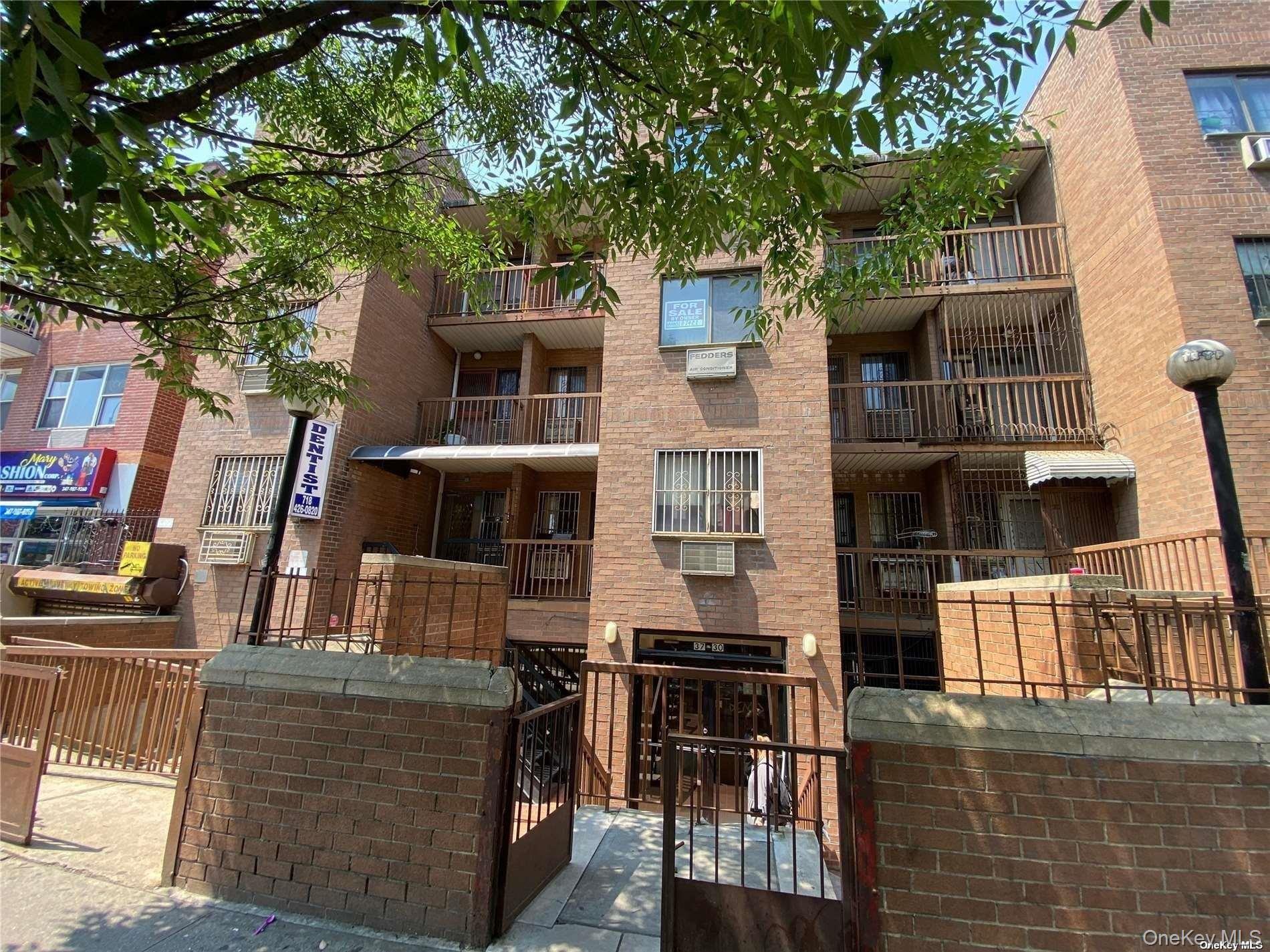 #3 photo, 37-30 103 Street, クイーンズ区 Corona , NY 11368