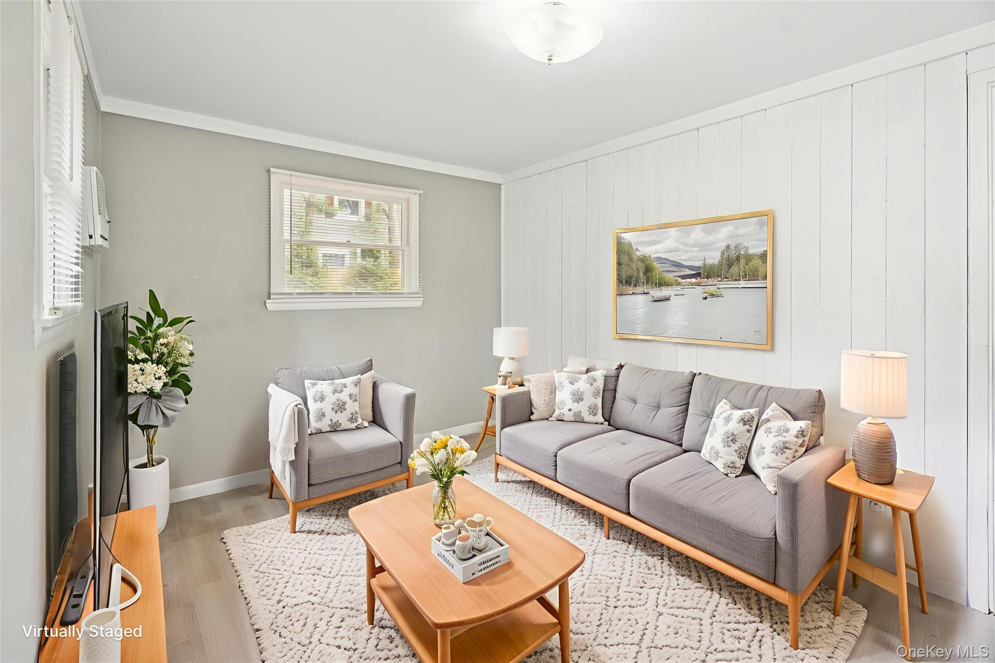 #4 photo, 4 Poplar Avenue, Stony Brook , NY 11790