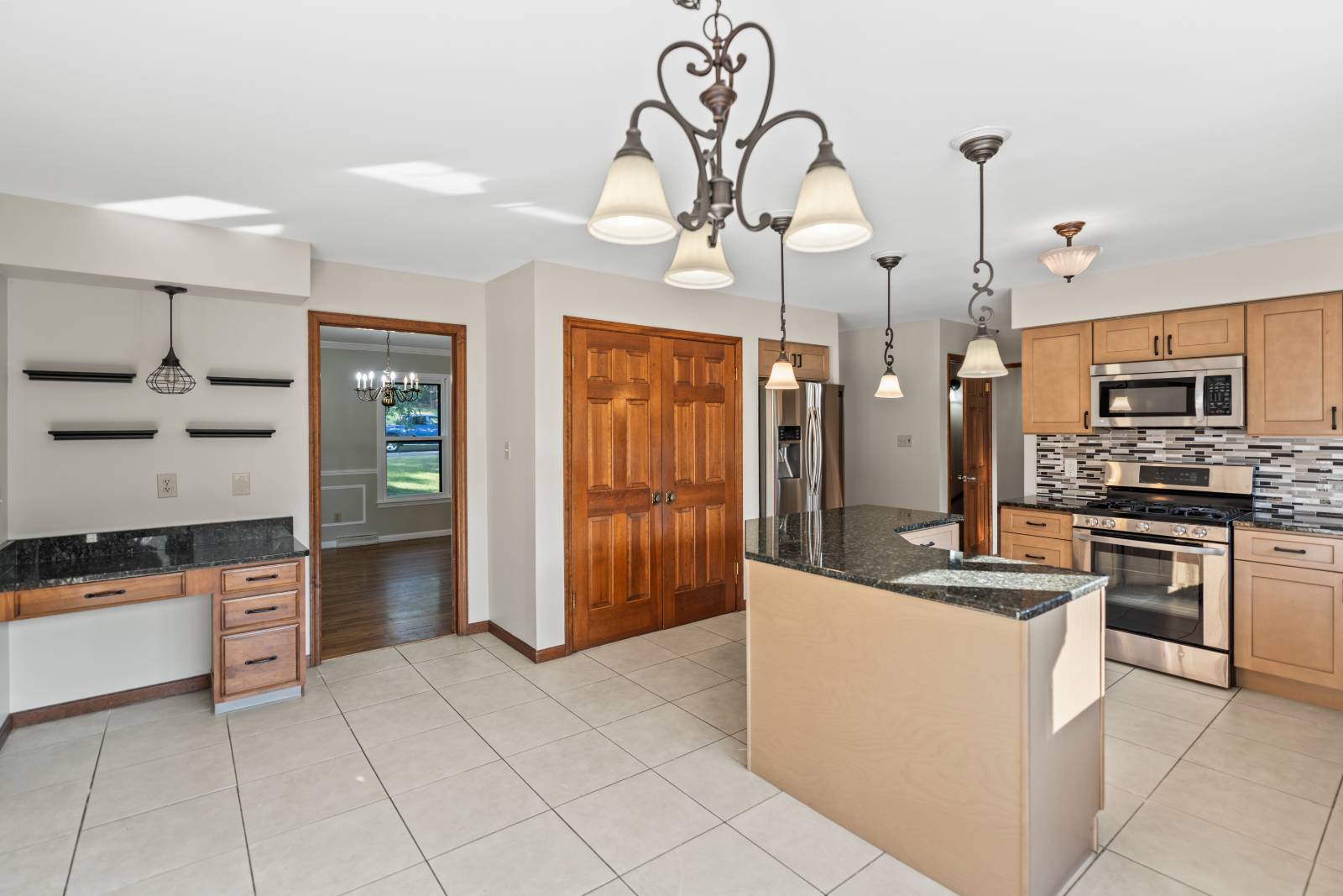 #14 photo, 209 Tamar Dr, Schenectady , NY 12309