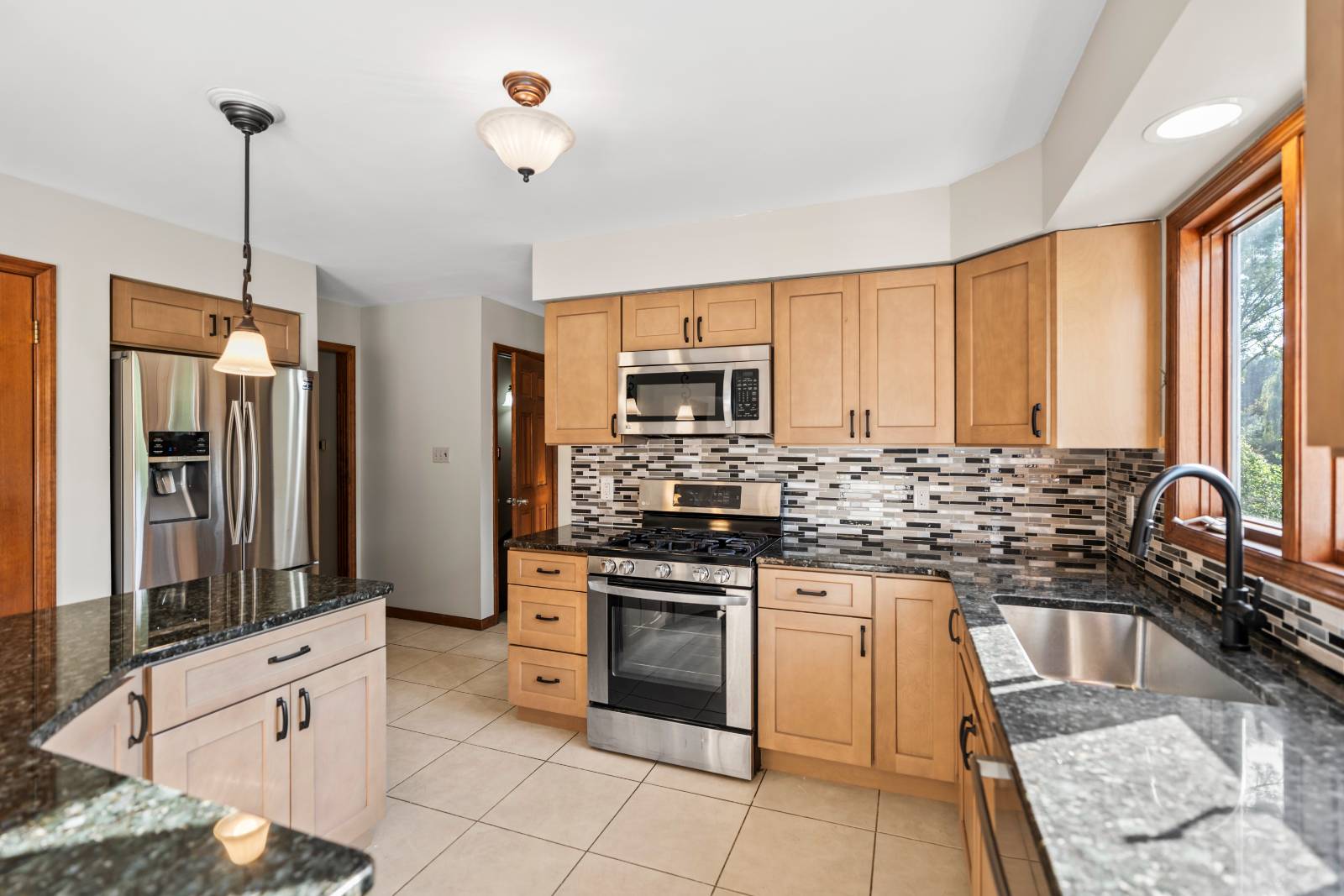 #16 photo, 209 Tamar Dr, Schenectady , NY 12309