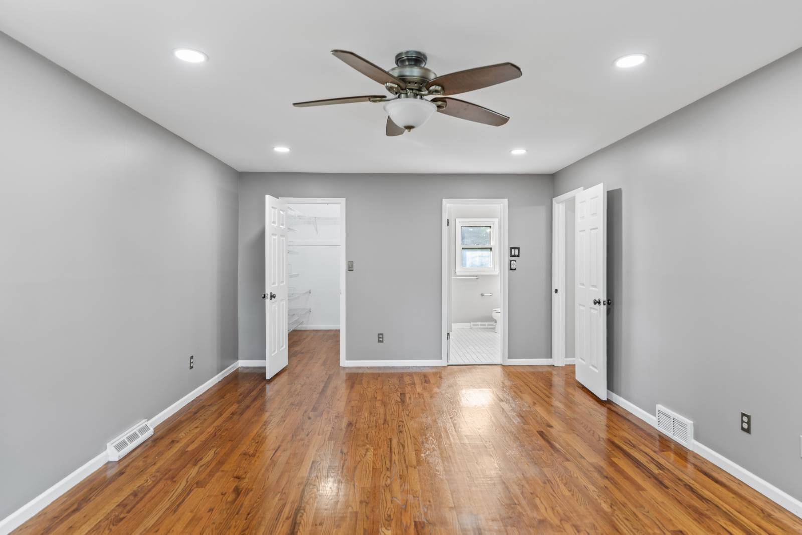 #31 photo, 209 Tamar Dr, Schenectady , NY 12309