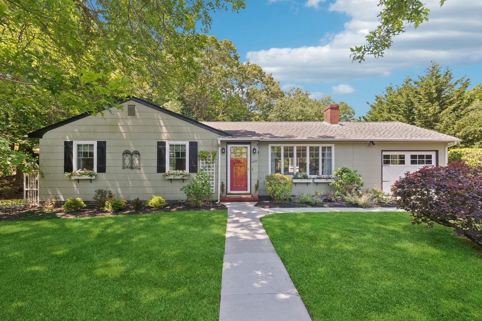 #1 photo, 720 Mechanic Street, Southold , NY 11971