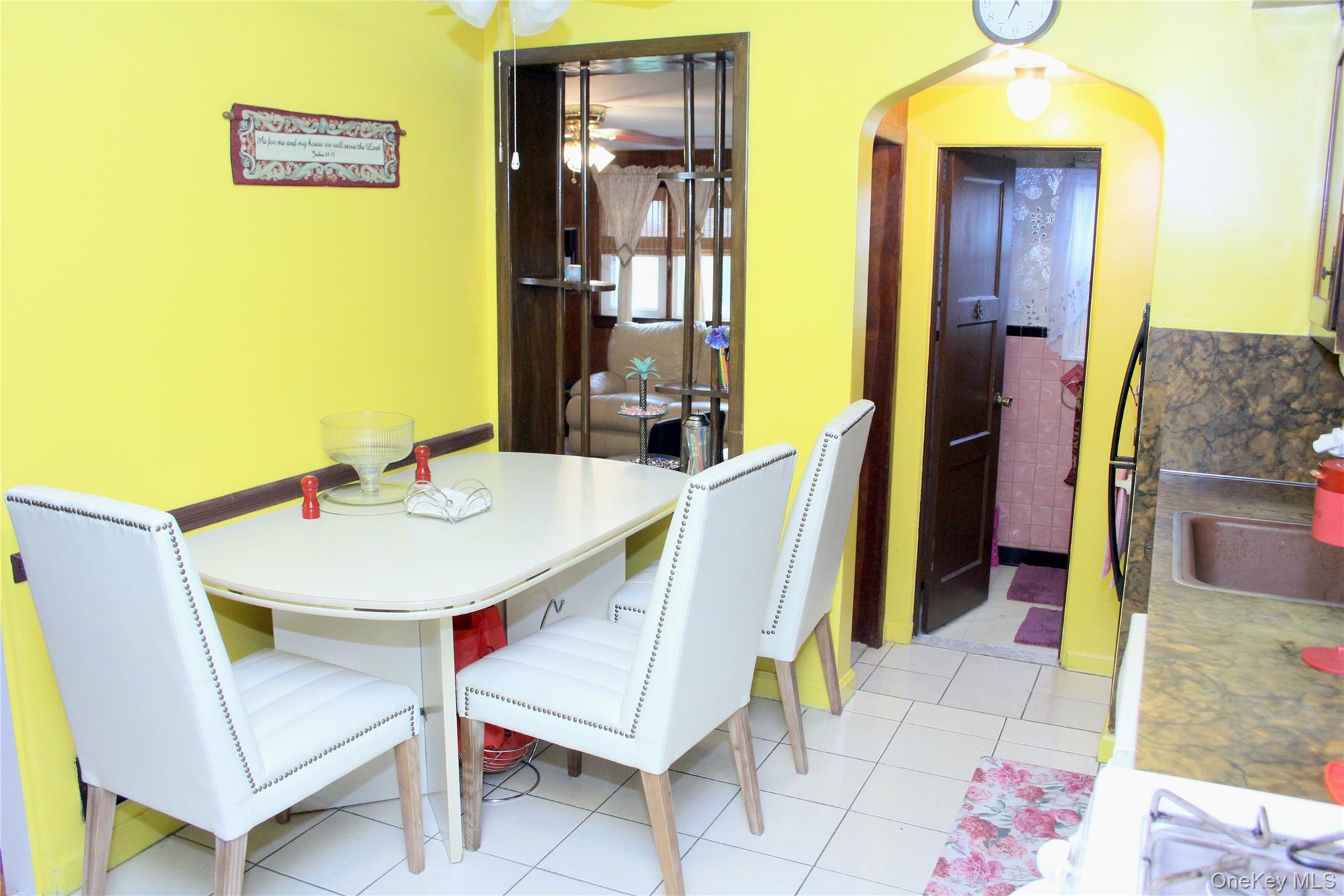 #18 photo, 24 Garnet Place, ナッソー郡 Elmont , NY 11003