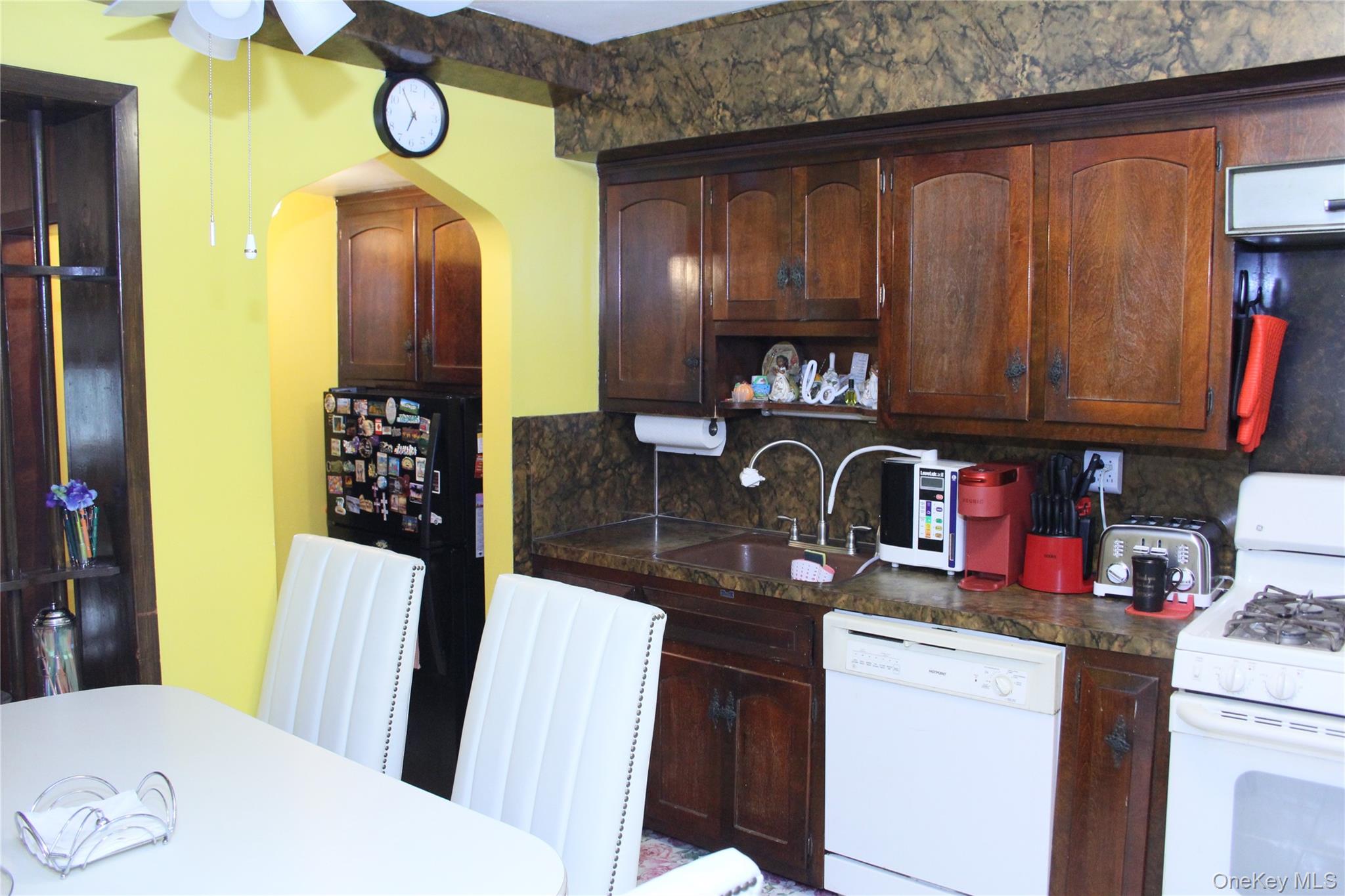 #19 photo, 24 Garnet Place, ナッソー郡 Elmont , NY 11003