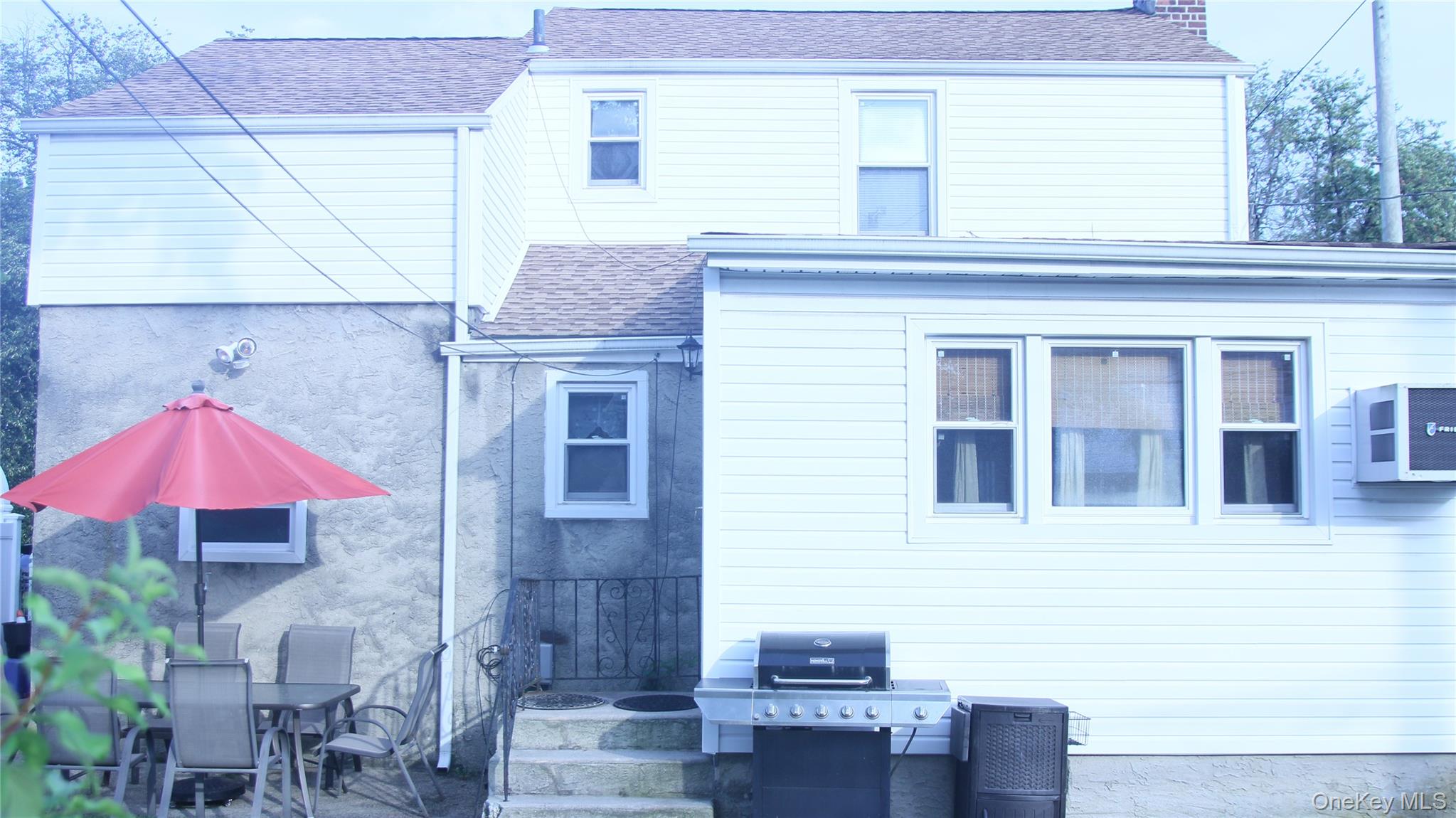 #3 photo, 24 Garnet Place, ナッソー郡 Elmont , NY 11003