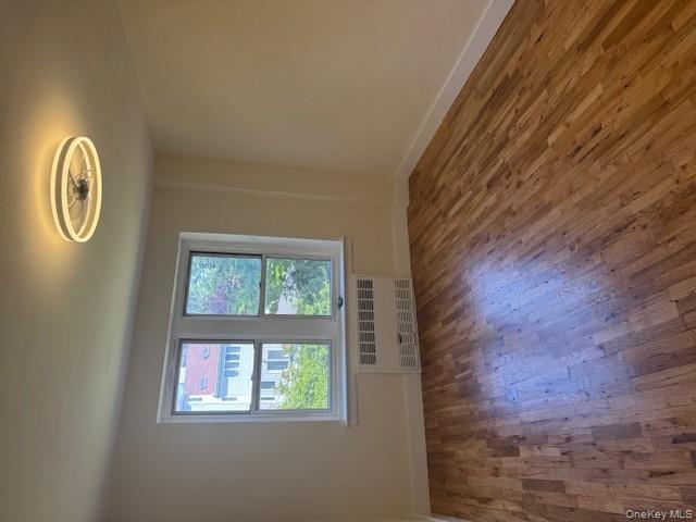 #15 photo, 250 W Merrick Road, ナッソー郡 Freeport , NY 11520