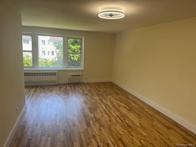 #19 photo, 250 W Merrick Road, ナッソー郡 Freeport , NY 11520