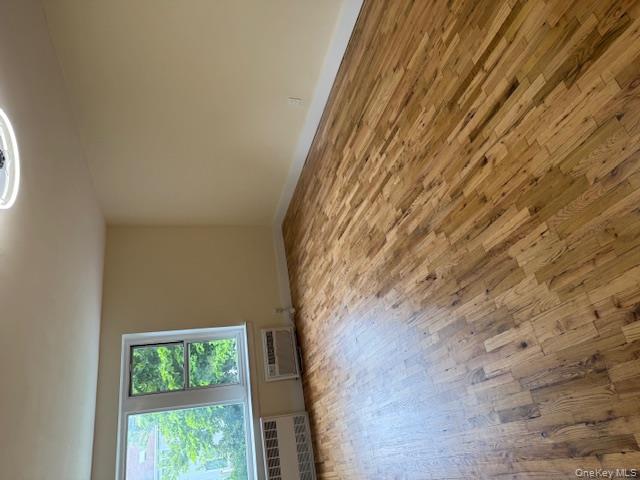 #5 photo, 250 W Merrick Road, ナッソー郡 Freeport , NY 11520