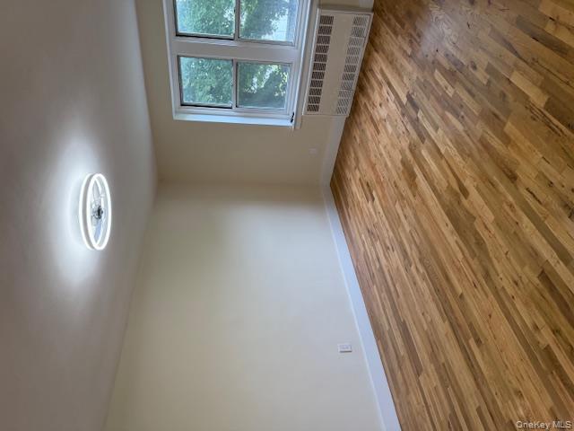 #7 photo, 250 W Merrick Road, ナッソー郡 Freeport , NY 11520