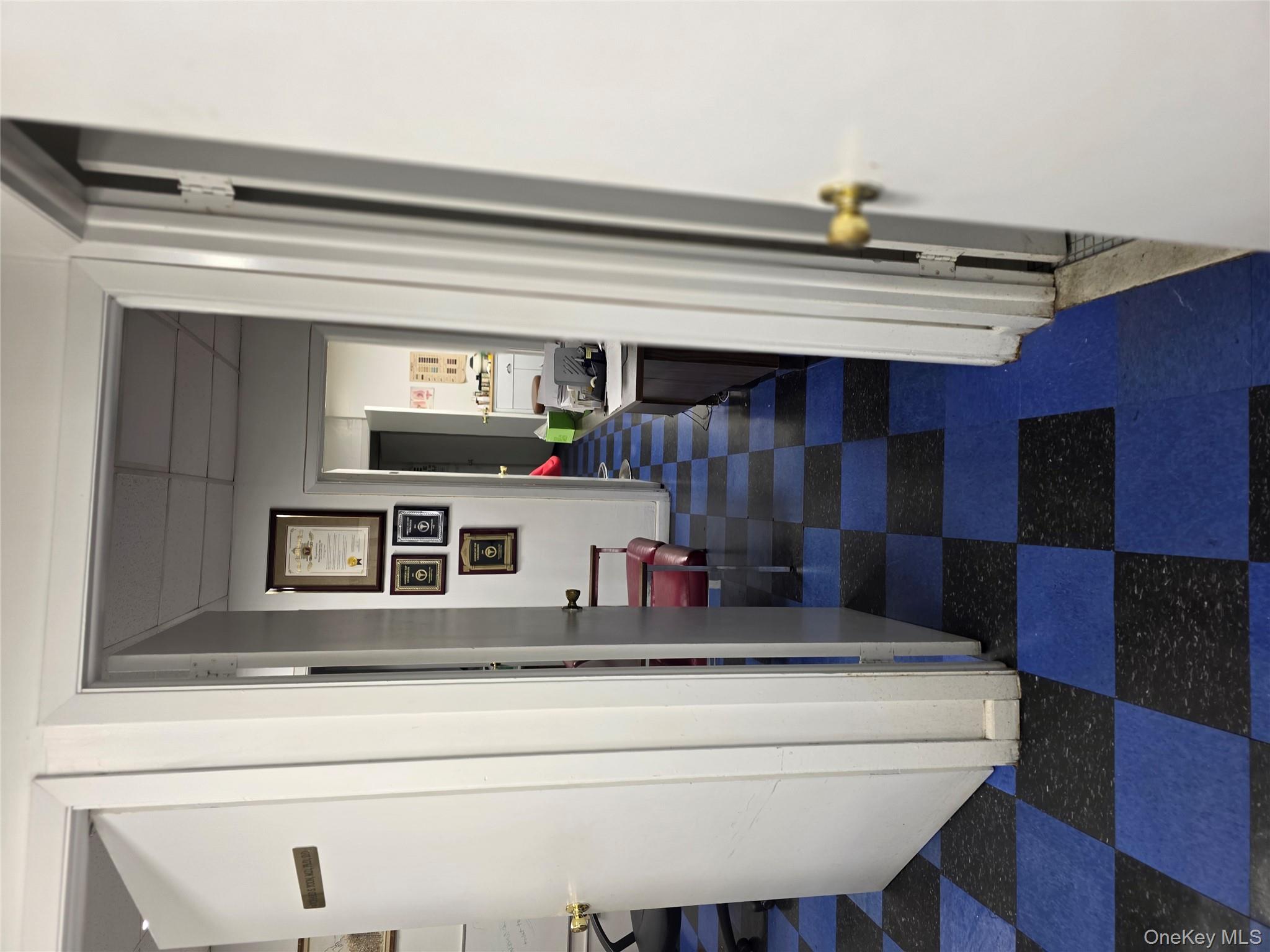 #3 photo, 75-21 Broadway, クイーンズ区 Elmhurst , NY 11373