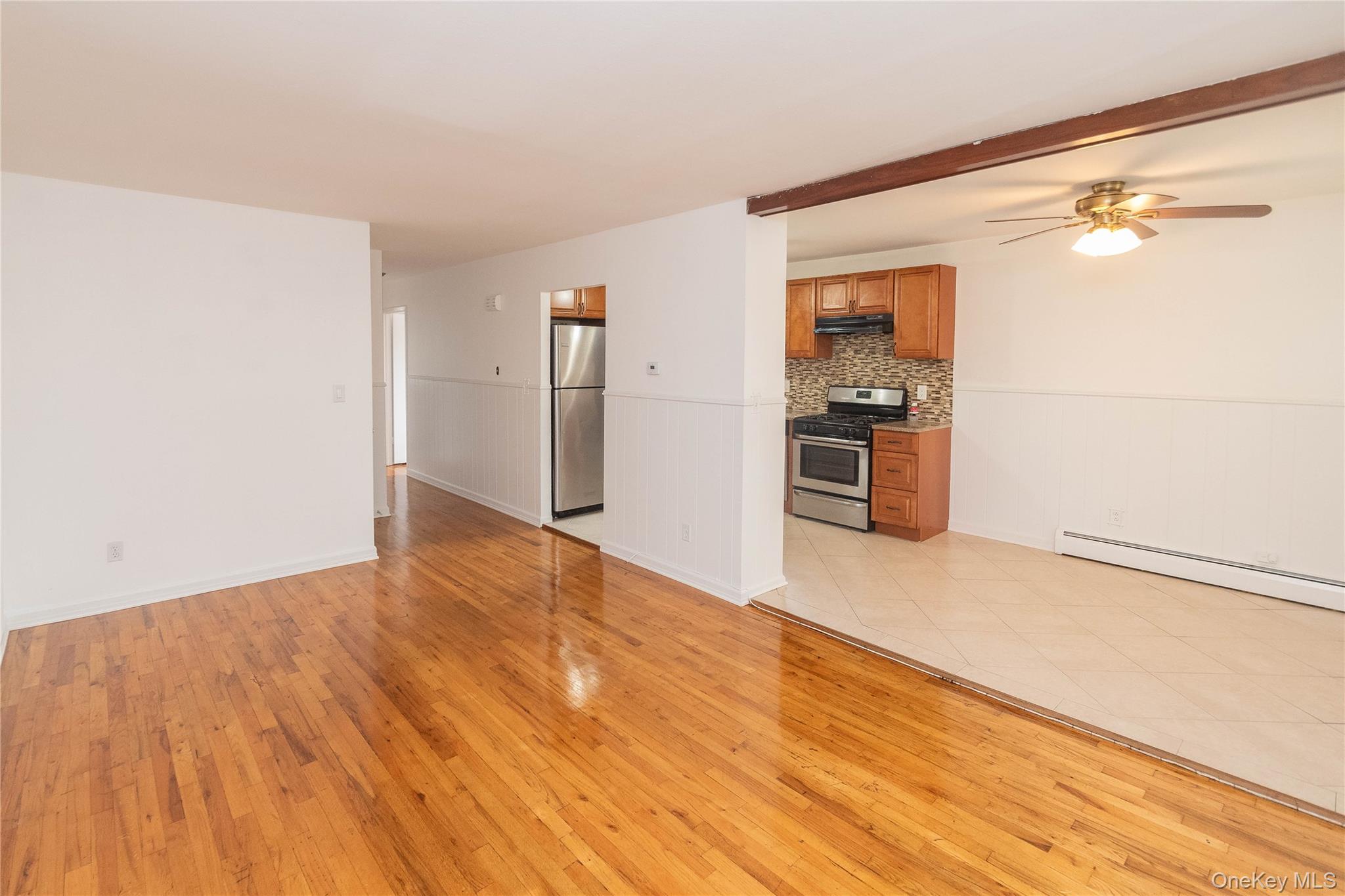 #10 photo, 926 Vincent Avenue, Bronx , NY 10465
