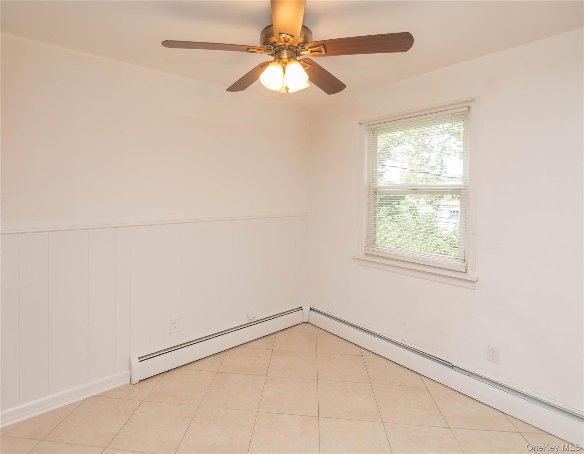 #13 photo, 926 Vincent Avenue, Bronx , NY 10465