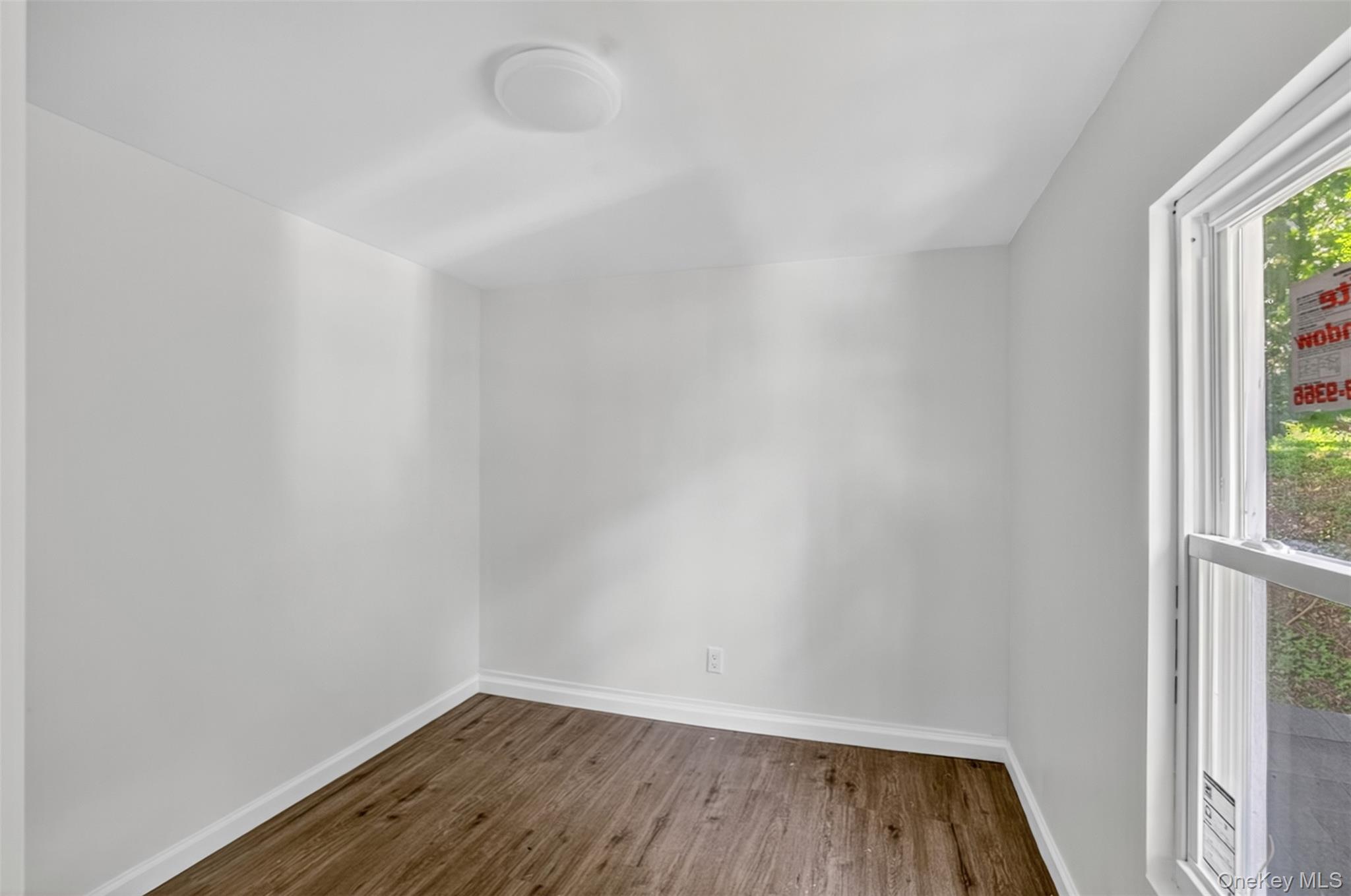 #10 photo, 7 2nd Avenue, Unionville , NY 10988