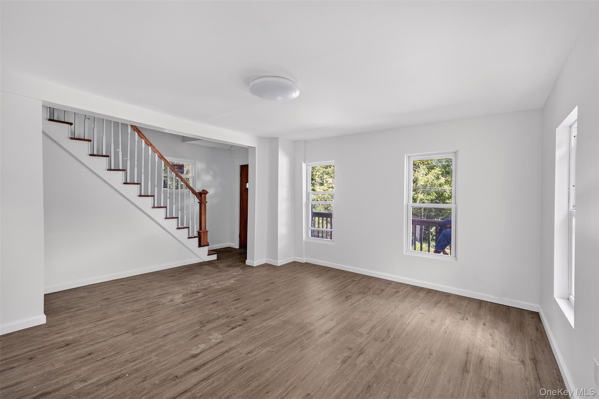 #3 photo, 7 2nd Avenue, Unionville , NY 10988