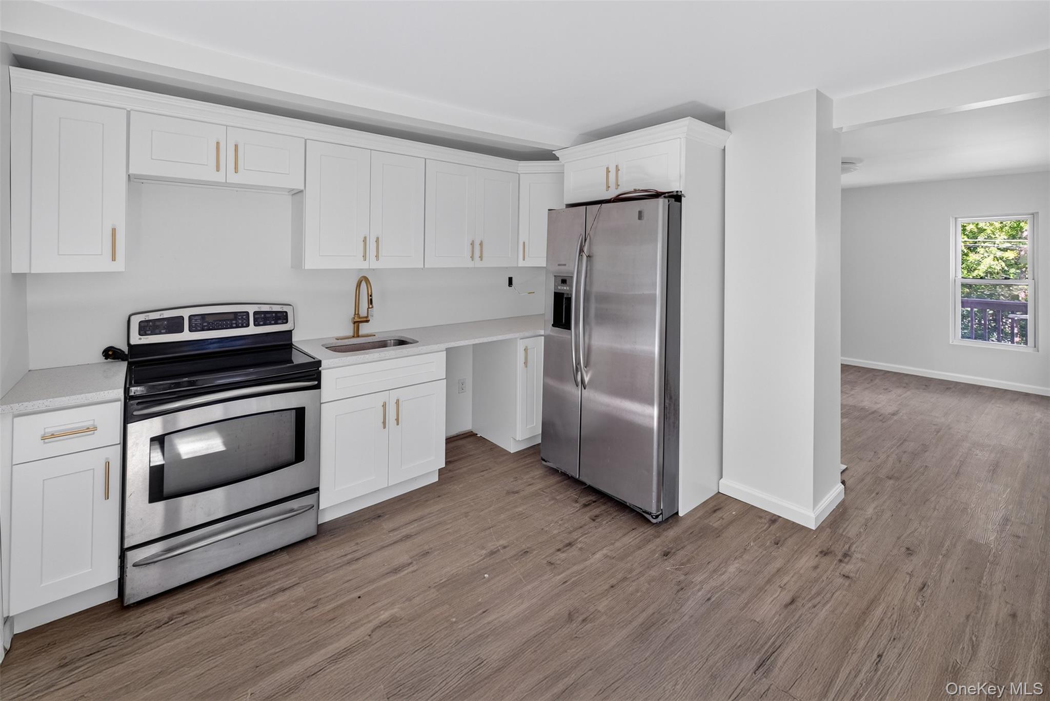 #5 photo, 7 2nd Avenue, Unionville , NY 10988