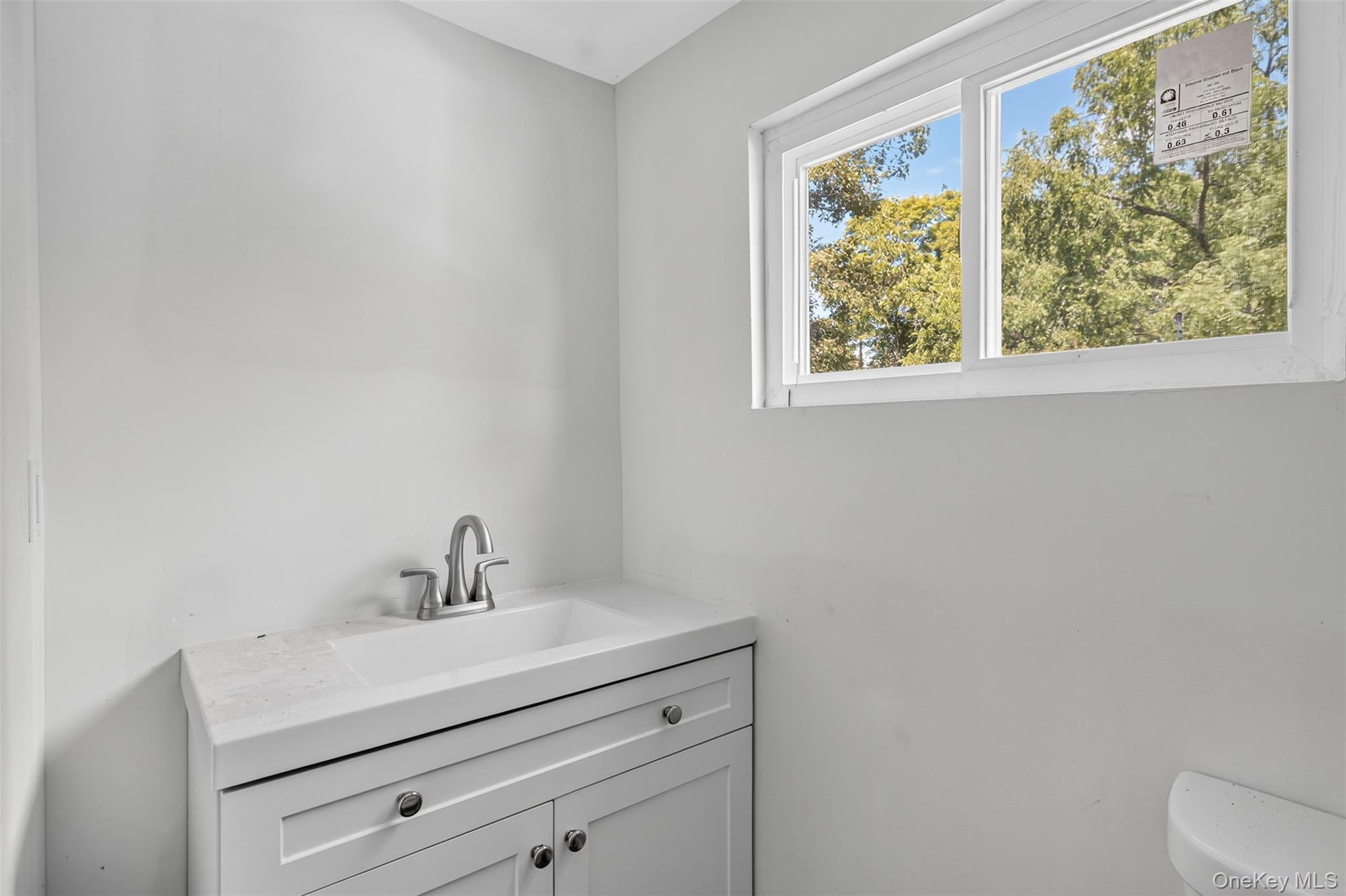 #6 photo, 7 2nd Avenue, Unionville , NY 10988