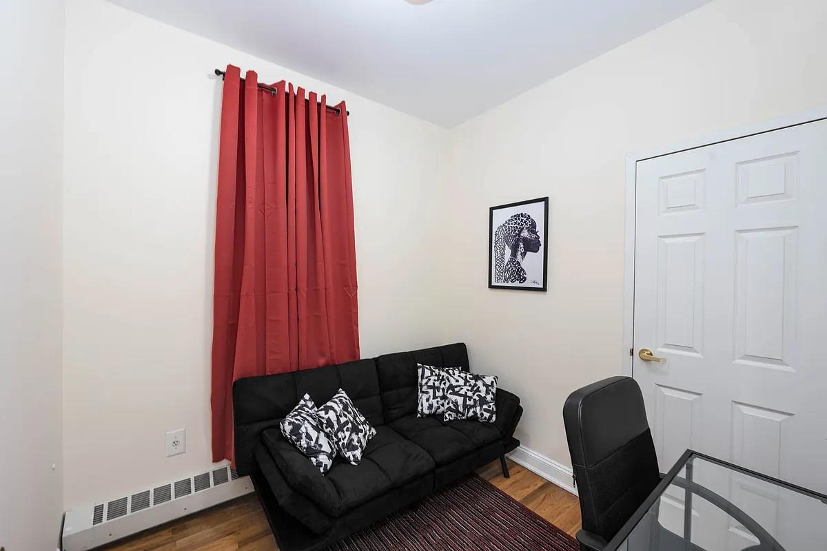 #5 photo, 2460 Adam Clayton Powell Jr. Boulevard, マンハッタン New York (Manhattan) , NY 10030