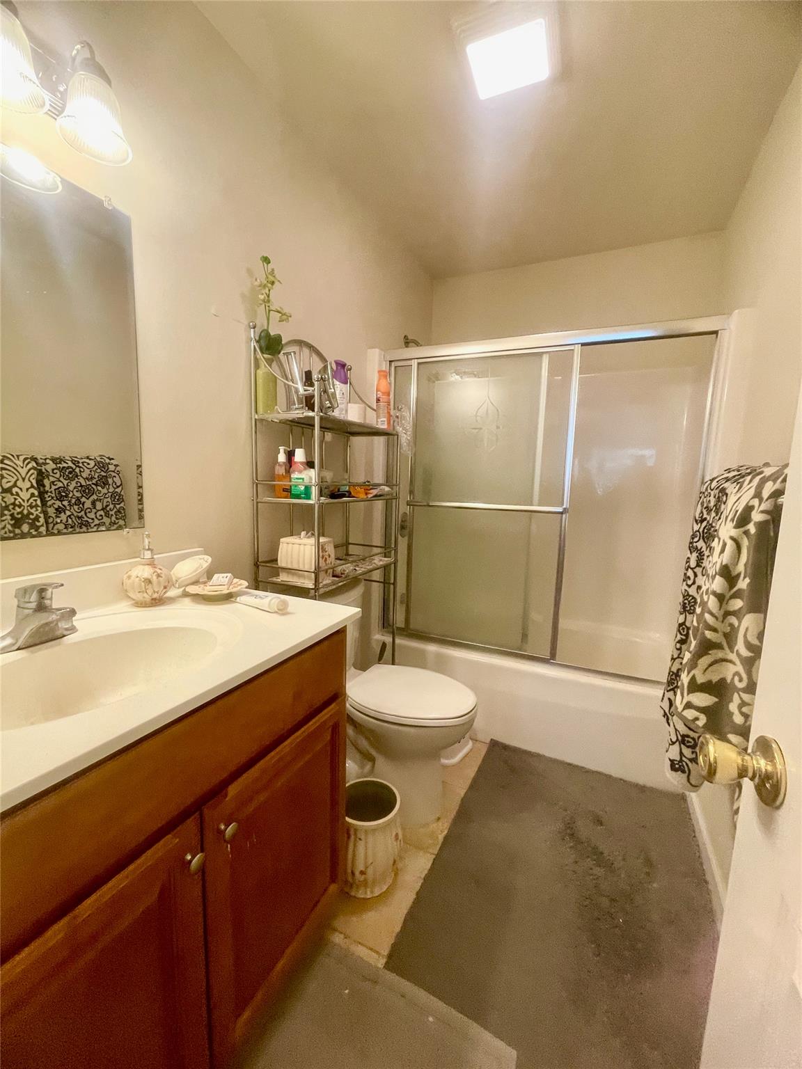 #19 photo, 24 3rd Street, Middletown , NY 10940