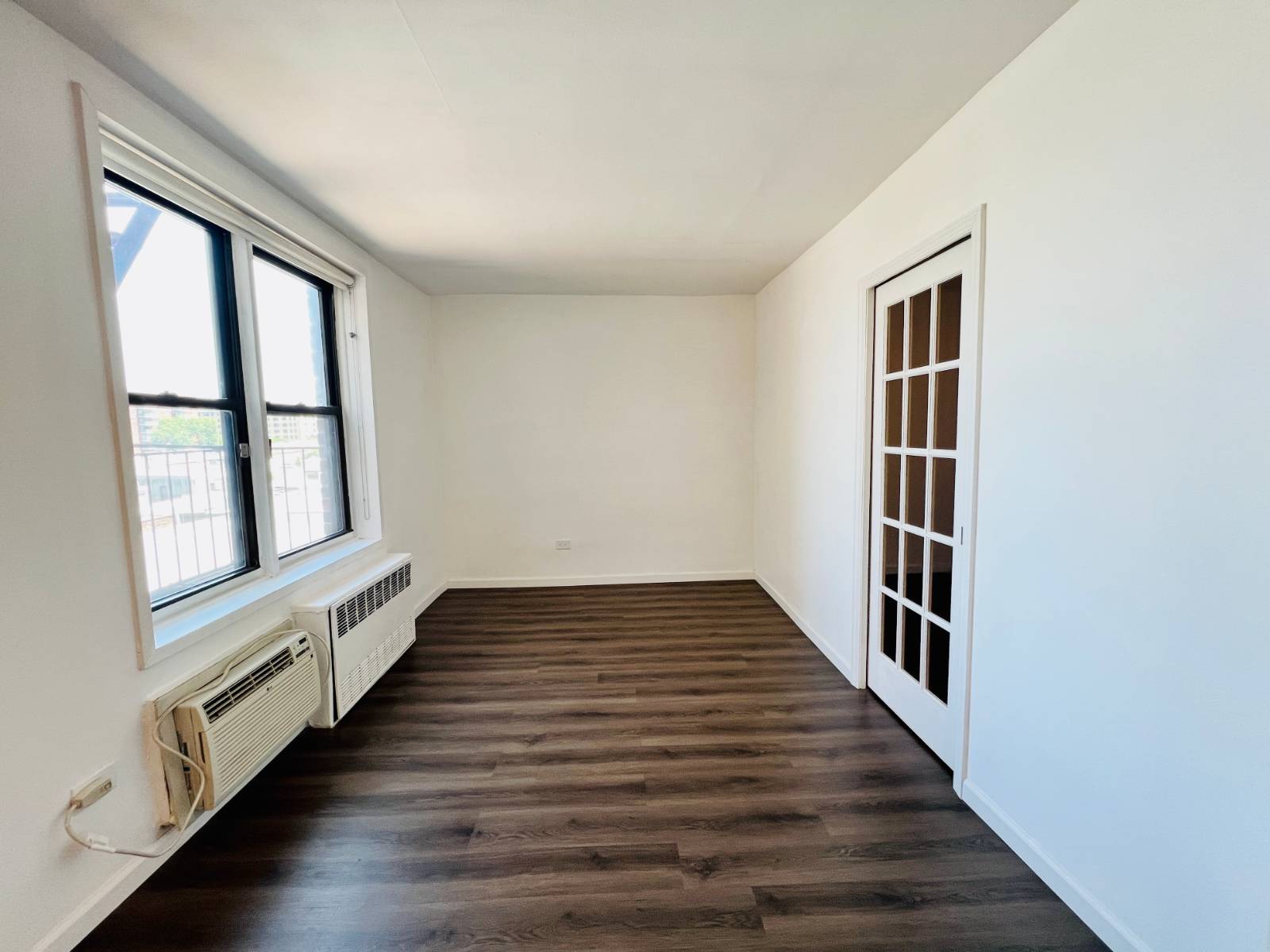 #4 photo, 41-31 51st Street, #7M, クイーンズ区 Woodside , NY 11377