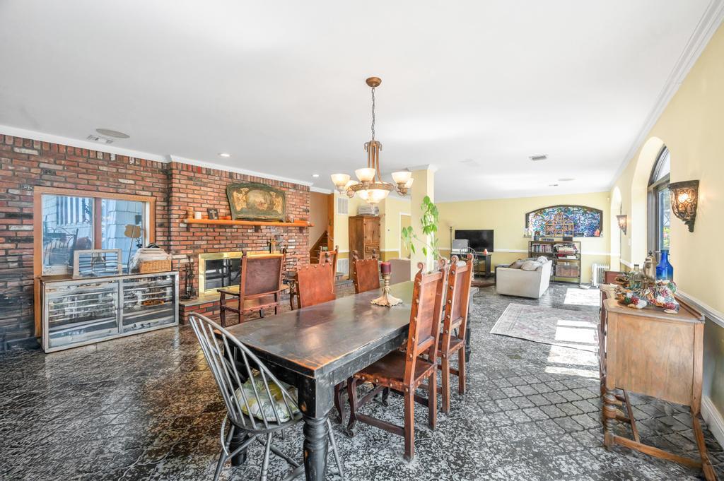 #19 photo, 129 Shore Drive, Sound Beach , NY 11789