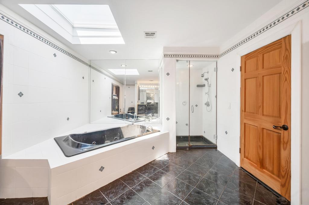 #24 photo, 129 Shore Drive, Sound Beach , NY 11789