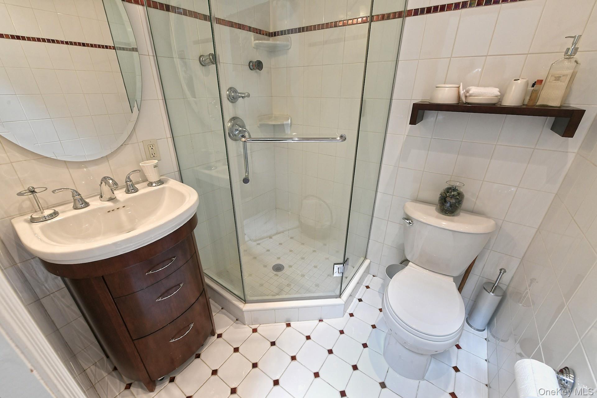 #19 photo, 226 Oakview Avenue, Oceanside , NY 11572