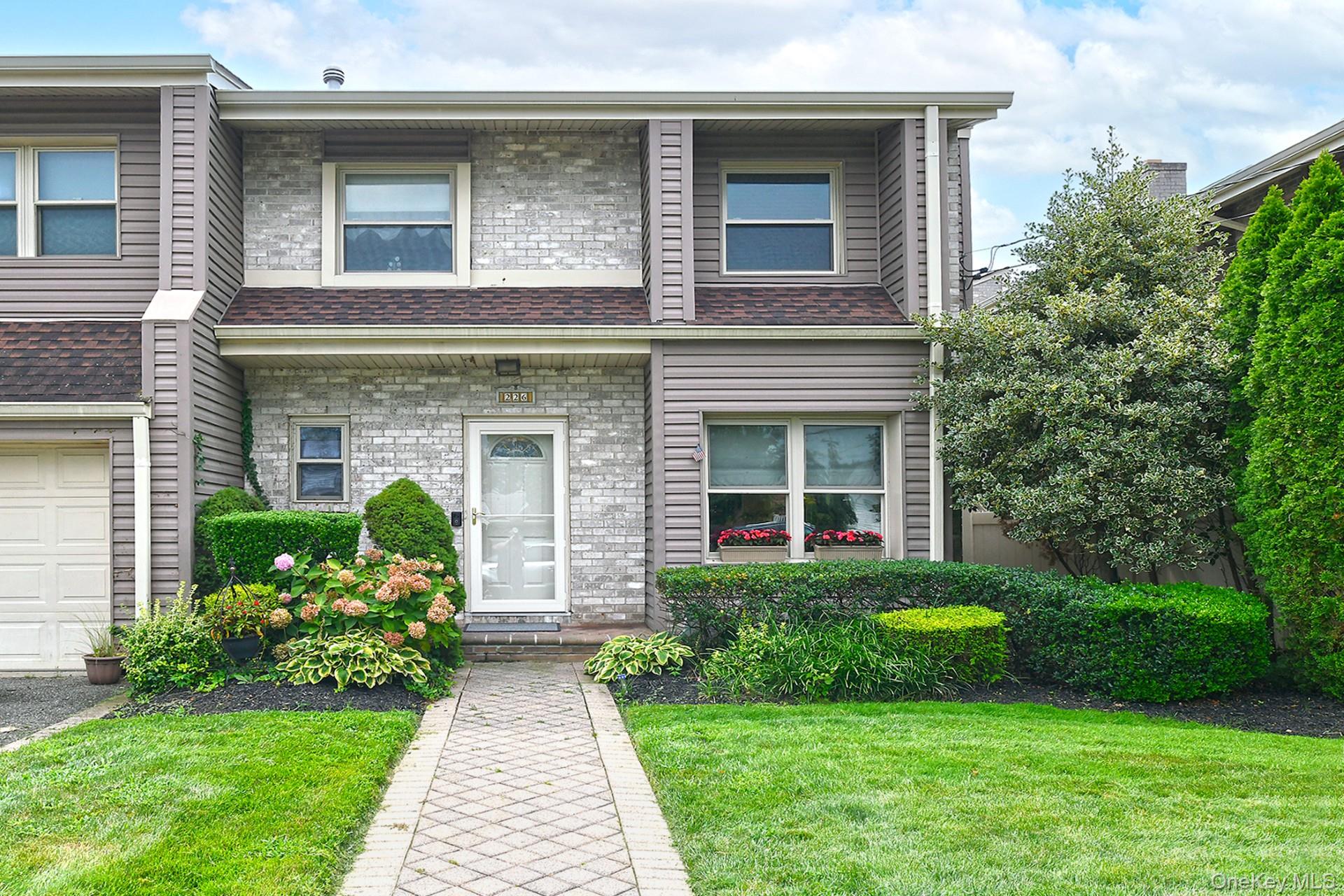 #30 photo, 226 Oakview Avenue, Oceanside , NY 11572