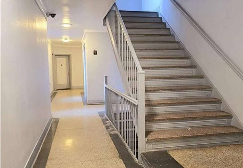 #6 photo, 2113 Avenue V, ブルックリン区 Sheepshead Bay , NY 11229