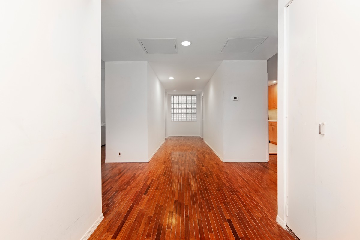 #4 photo, New York City, マンハッタン Turtle Bay , NY 10017