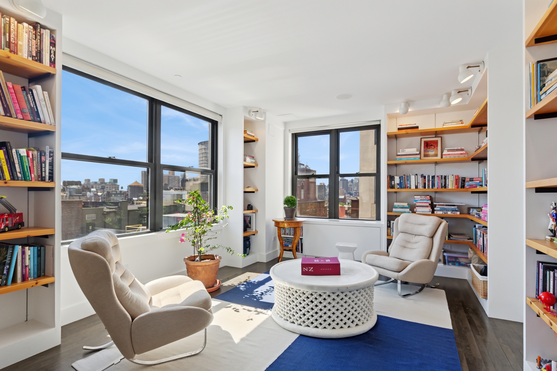 #8 photo, 65 W 13th Street, マンハッタン Greenwich Village , NY 10011