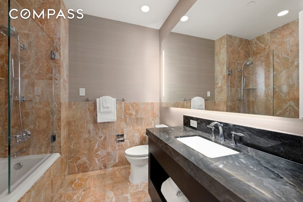 #8 photo, 1 Central Park W, マンハッタン Upper West Side , NY 10023