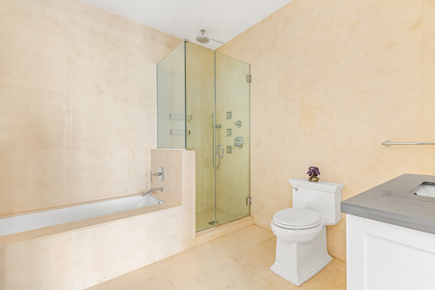 #18 photo, 254 PARK Avenue S, マンハッタン Flatiron , NY 10010