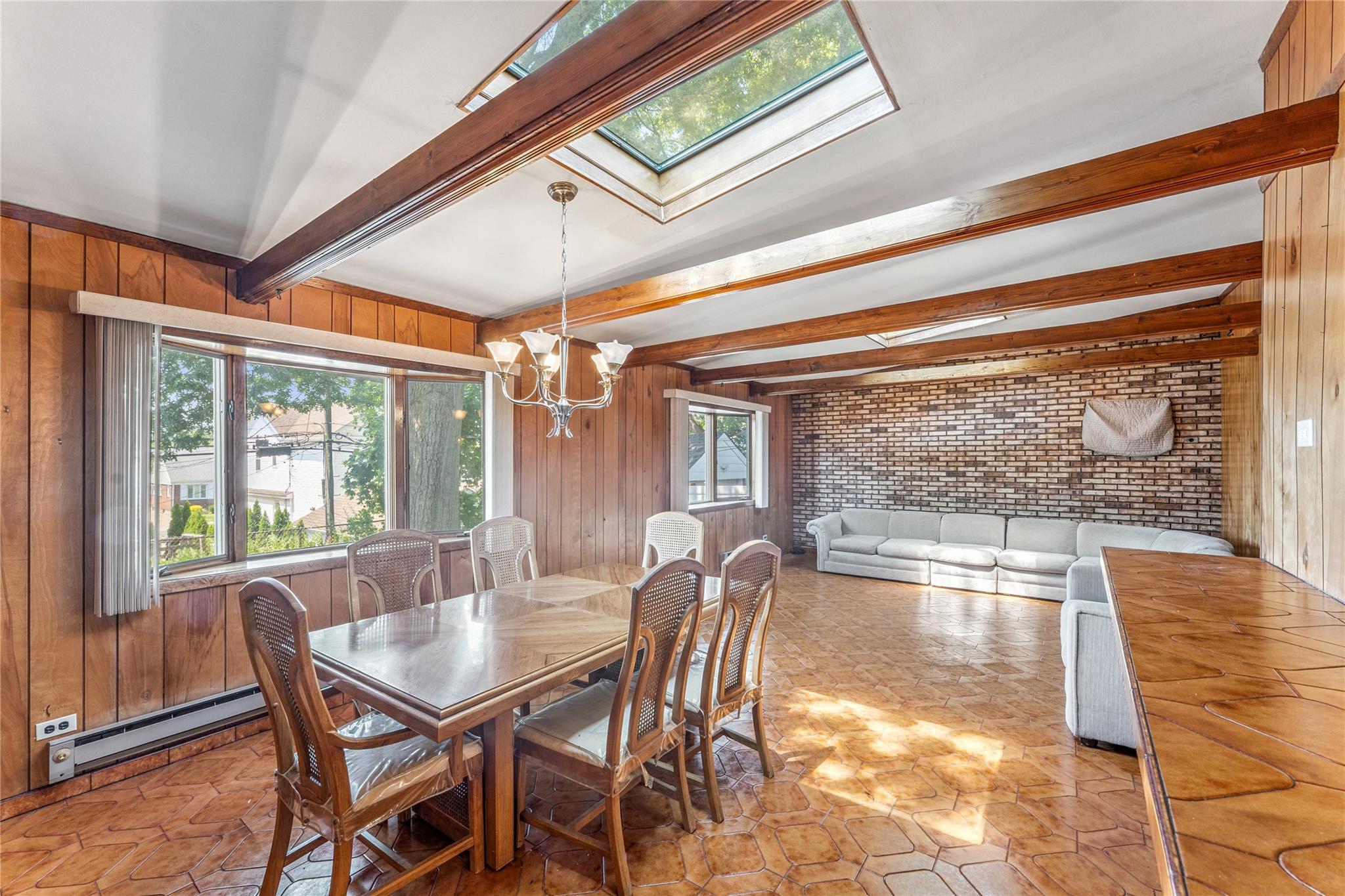 #9 photo, 248 Cushing Avenue, ナッソー郡 Williston Park , NY 11596